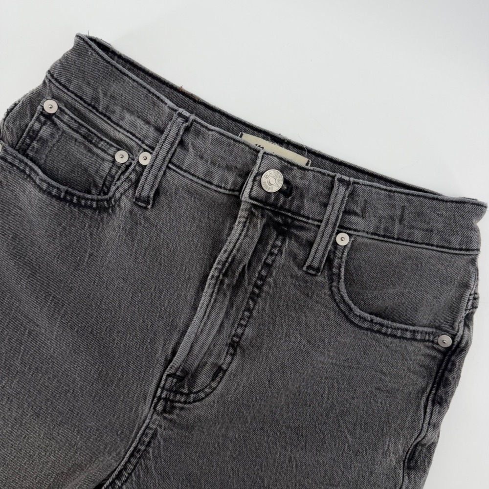 Madewell The Perfect Vintage Jean Women‎ 25 Gray Distressed Raw Hem Straight Leg
